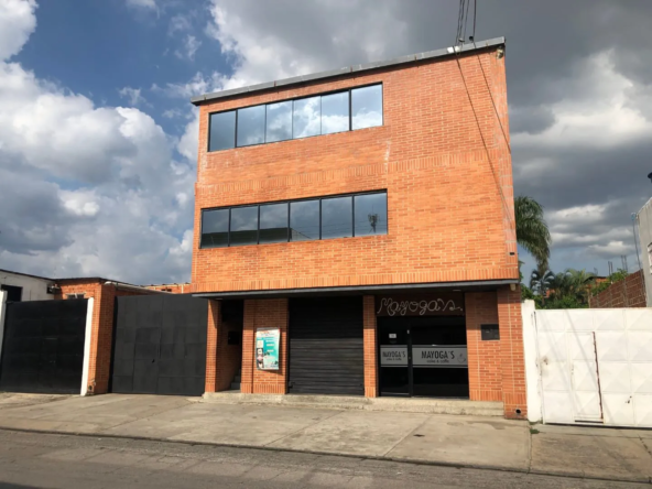 Oficina en Alquiler en Santa Rosa, Maracay - Rapidocasa