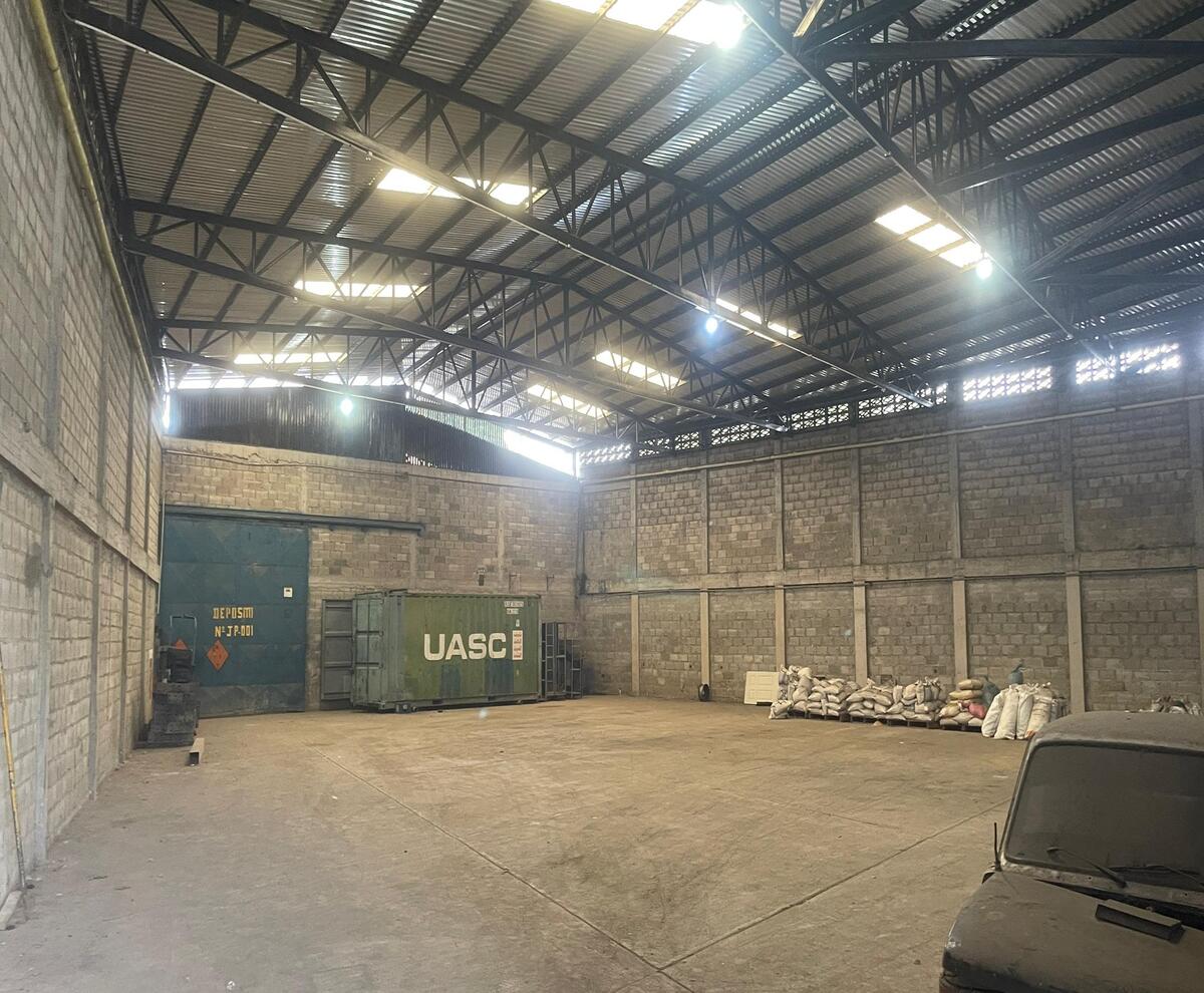 Galpón en alquiler en Santa Rita Maracay