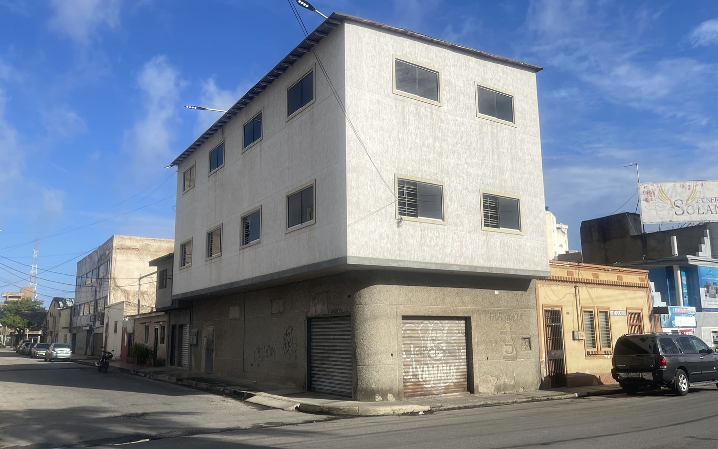 Edificio Comercial en Venta en Porlamar Isla de Margarita www.rapidocasa.com